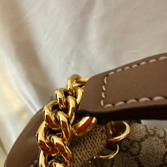 COA -Auth Gucci Chain Hobo GG Coated Canvas Large Brown - Picture 5 of 16